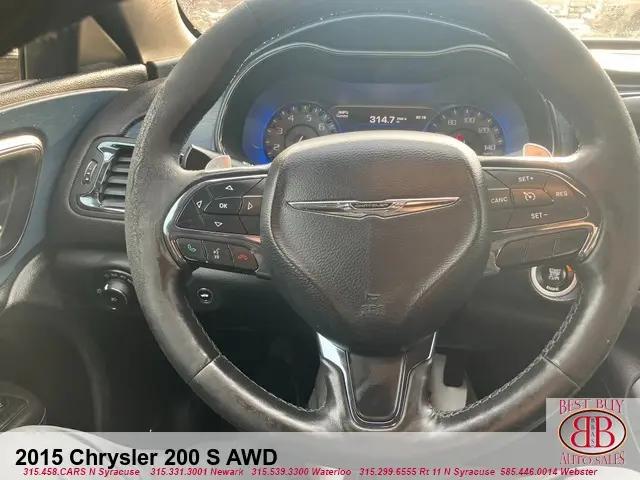 2015 Chrysler 200 S