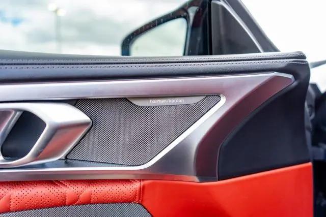 2022 BMW M8 Competition