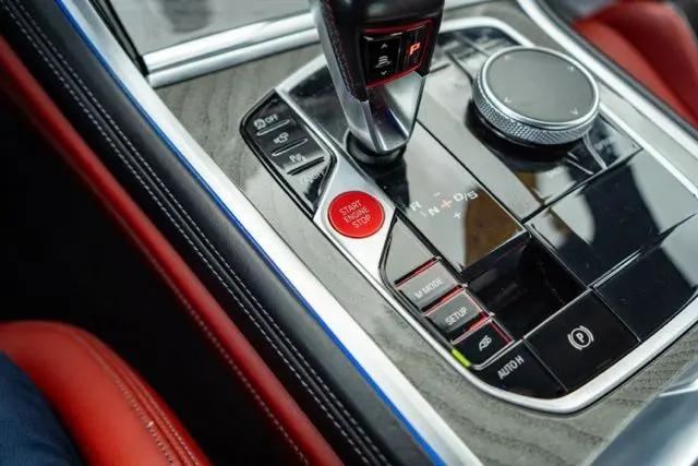 2022 BMW M8 Competition