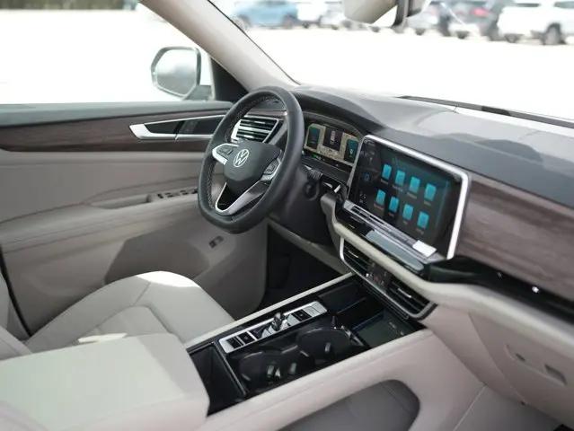 2026 Volkswagen Atlas SEL