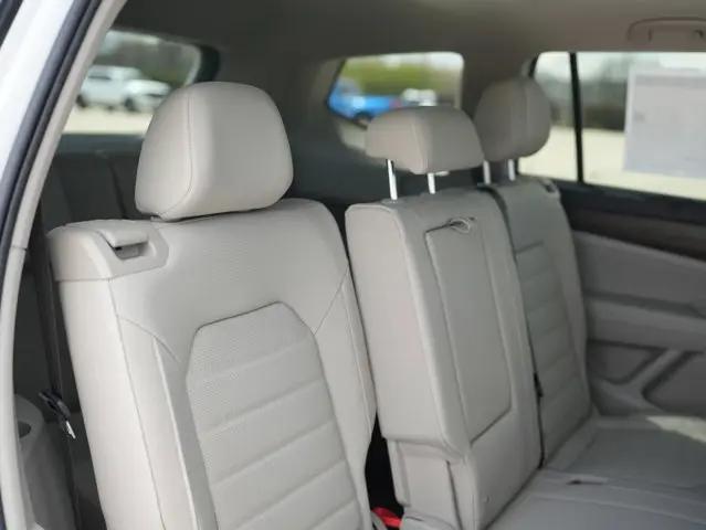 2026 Volkswagen Atlas SEL