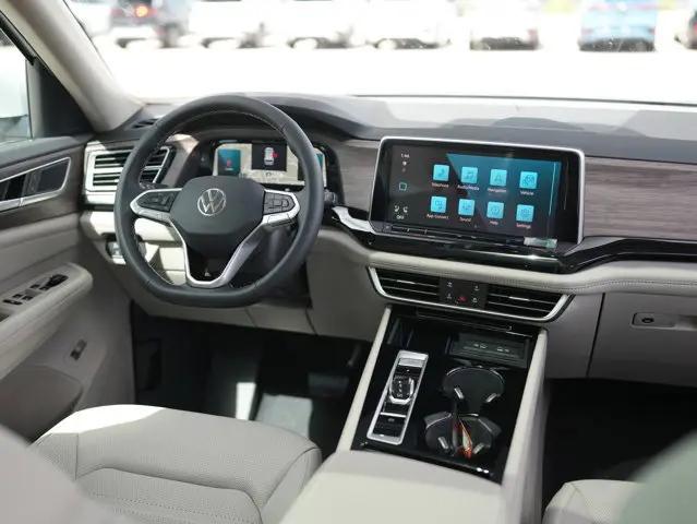 2026 Volkswagen Atlas SEL