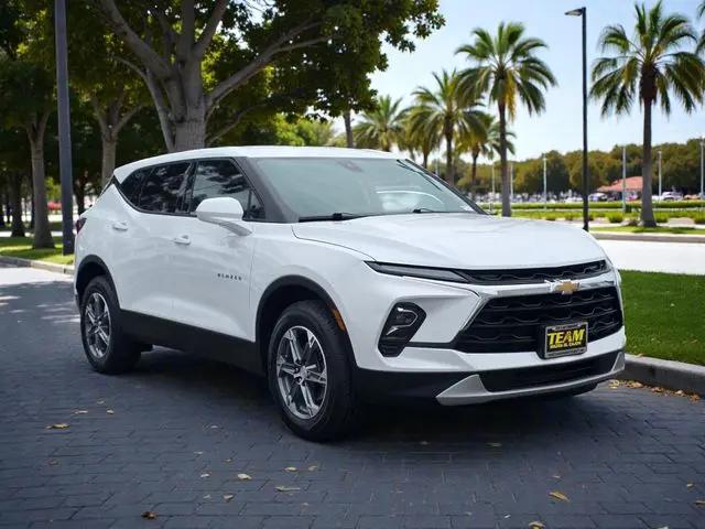 2025 Chevrolet Blazer FWD 2LT