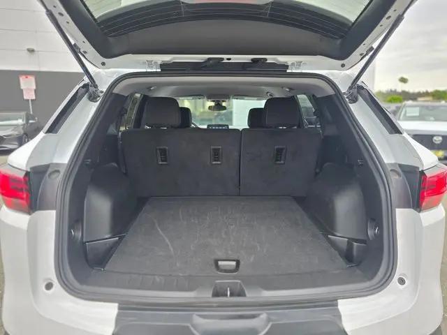2025 Chevrolet Blazer FWD 2LT