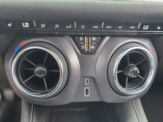 2025 Chevrolet Blazer FWD 2LT