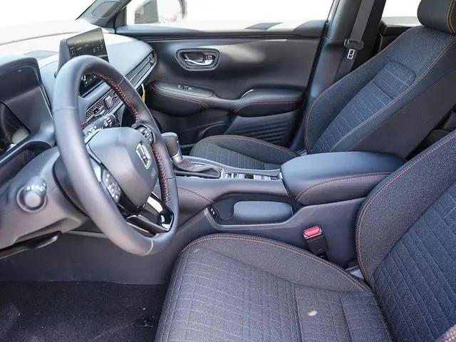 2026 Honda HR-V 2WD Sport