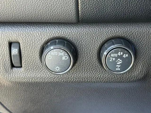 2022 Chevrolet Colorado 4WD Crew Cab Short Box ZR2