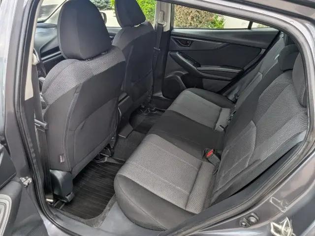 2019 Subaru Impreza 2.0i