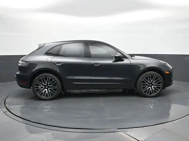 2025 Porsche Macan Macan