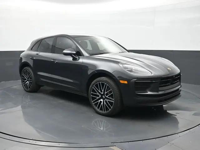 2025 Porsche Macan Macan