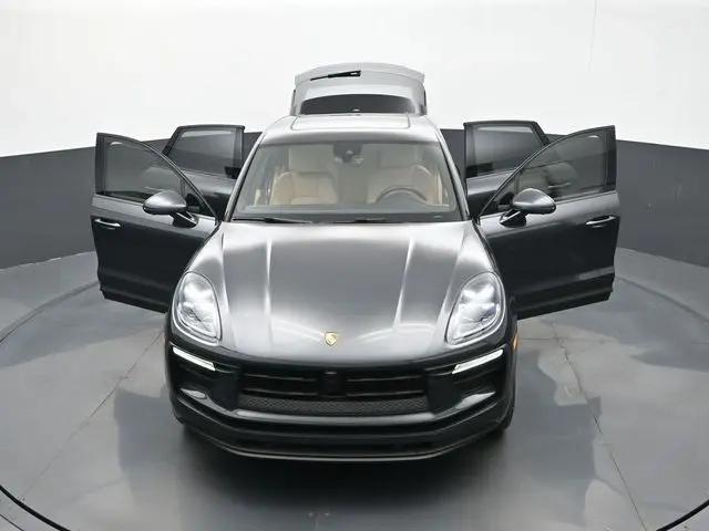 2025 Porsche Macan Macan