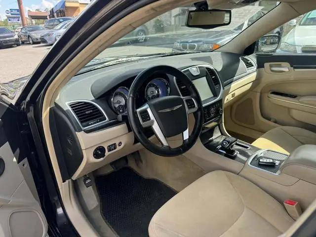 2012 Chrysler 300 Base