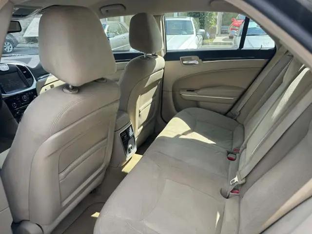 2012 Chrysler 300 Base