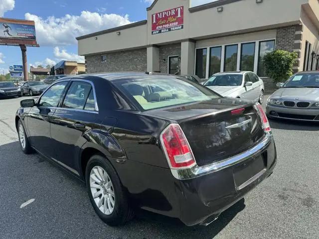 2012 Chrysler 300 Base