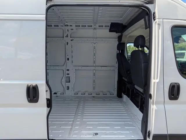 2026 Ram ProMaster 2500 Cargo Van Tradesman High Roof 159" WB w/Pass Seat