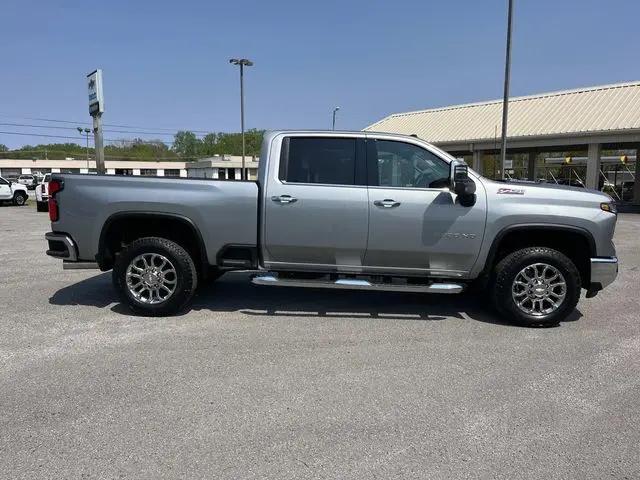 2026 Chevrolet Silverado 2500HD Crew Cab, Standard Bed, LTZ, 4WD