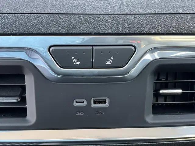 2026 Chevrolet Silverado 2500HD Crew Cab, Standard Bed, LTZ, 4WD
