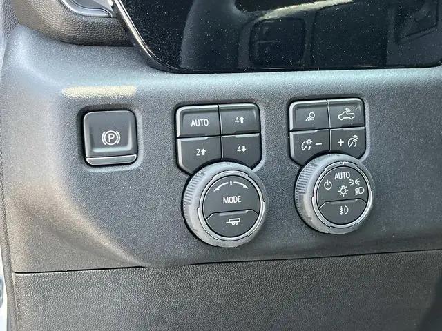 2026 Chevrolet Silverado 2500HD Crew Cab, Standard Bed, LTZ, 4WD