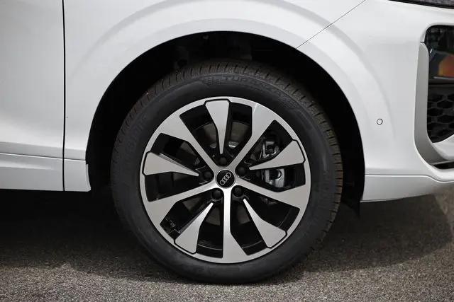 2026 Audi Q3 TFSI quattro S tronic