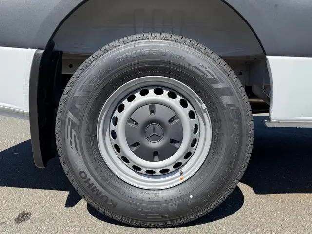 2026 Mercedes-Benz Sprinter 2500 Standard Roof 4-Cyl Diesel