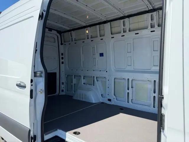 2026 Mercedes-Benz Sprinter 2500 Standard Roof 4-Cyl Diesel