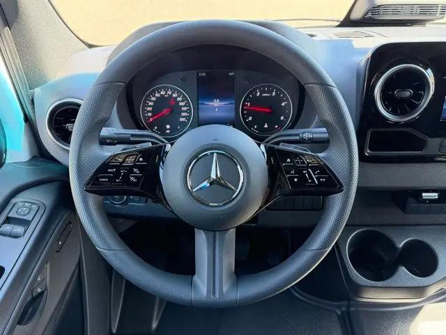 2026 Mercedes-Benz Sprinter 2500 Standard Roof 4-Cyl Diesel