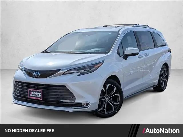 2025 Toyota Sienna Platinum for sale in Libertyville, IL