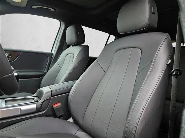 2026 Mercedes-Benz GLB GLB 250