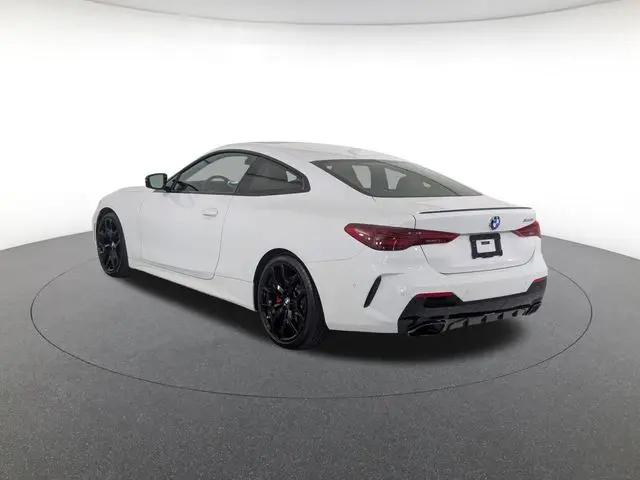 2026 BMW M4 M440i