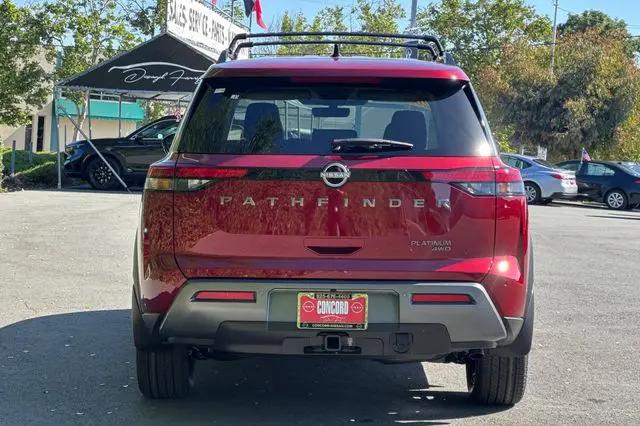 2026 Nissan Pathfinder Platinum