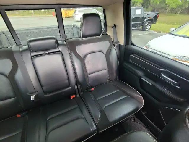 2019 Ram 1500 Laramie Crew Cab 4x4 5'7" Box