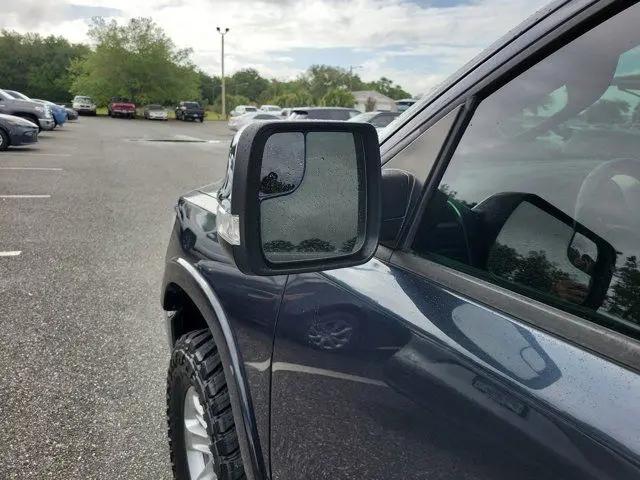 2019 Ram 1500 Laramie Crew Cab 4x4 5'7" Box