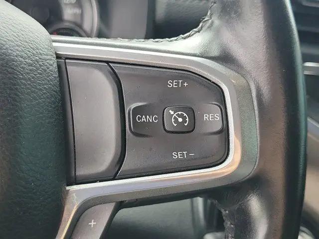 2019 Ram 1500 Laramie Crew Cab 4x4 5'7" Box