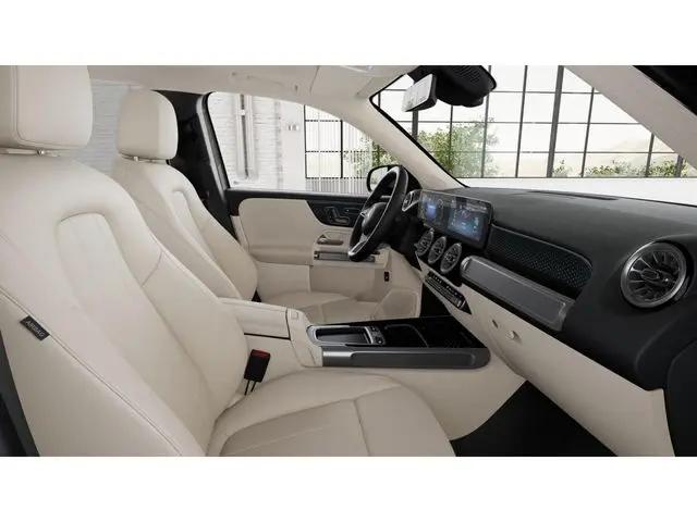 2026 Mercedes-Benz GLB 4MATIC