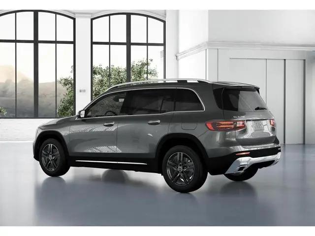 2026 Mercedes-Benz GLB 4MATIC