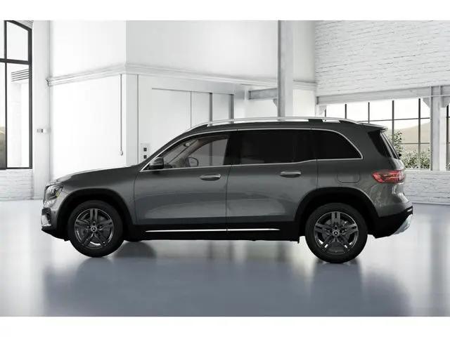 2026 Mercedes-Benz GLB 4MATIC