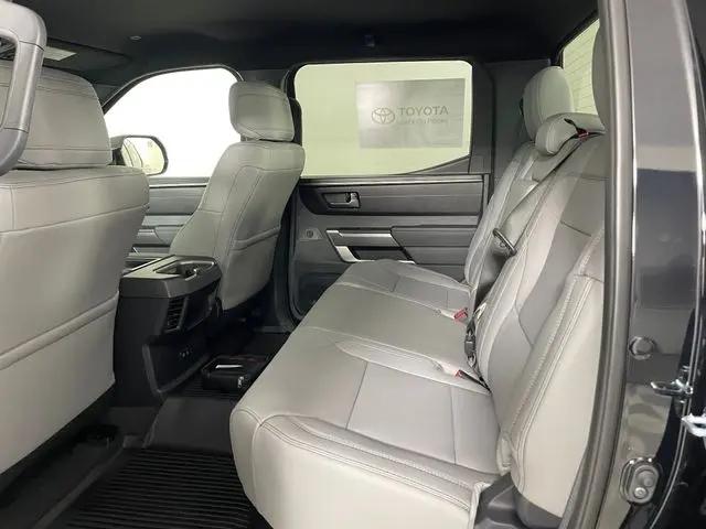 2026 Toyota Tundra SR5 CrewMax 5.5' Bed