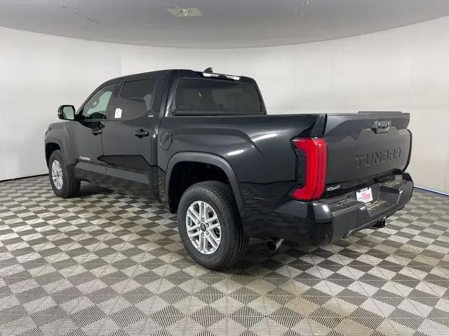 2026 Toyota Tundra SR5 CrewMax 5.5' Bed