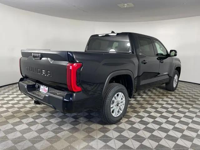 2026 Toyota Tundra SR5 CrewMax 5.5' Bed