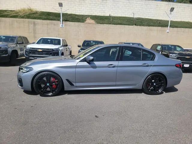 2023 BMW M5 i xDrive
