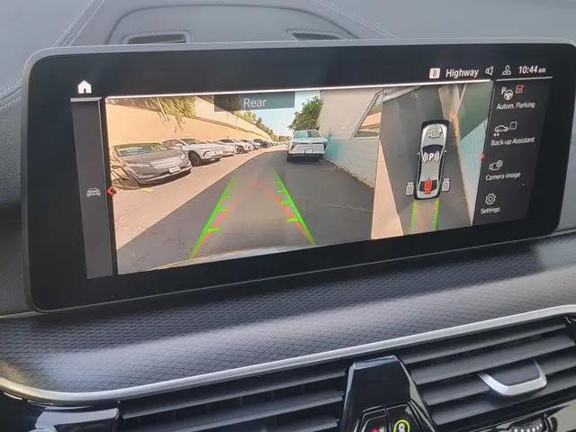 2023 BMW M5 i xDrive
