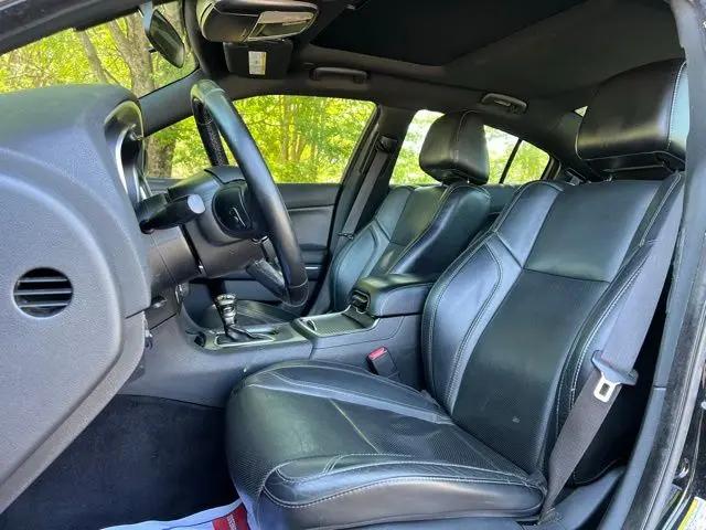 2019 Dodge Charger SXT RWD