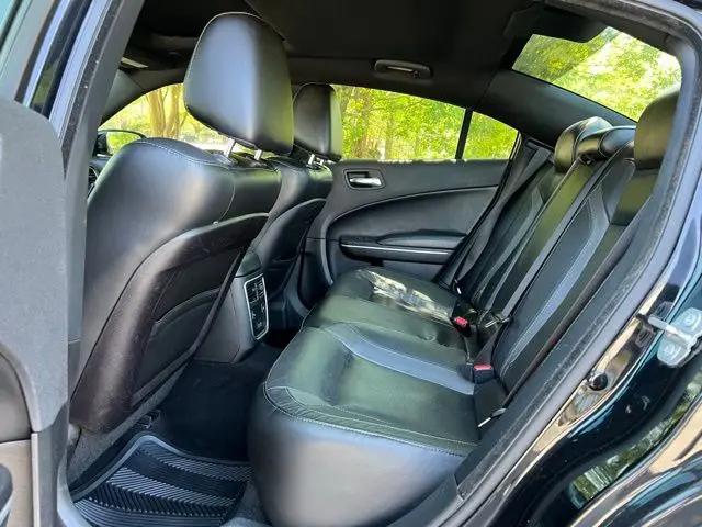 2019 Dodge Charger SXT RWD