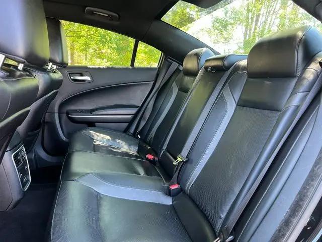 2019 Dodge Charger SXT RWD