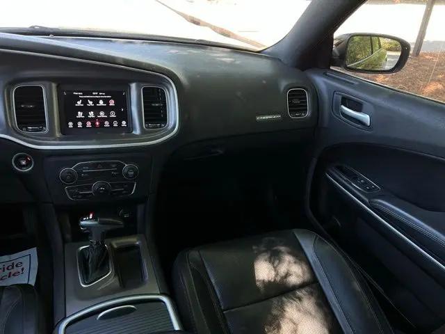 2019 Dodge Charger SXT RWD