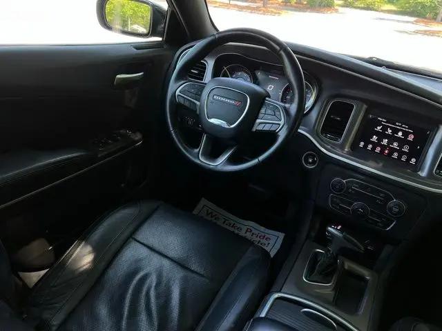 2019 Dodge Charger SXT RWD
