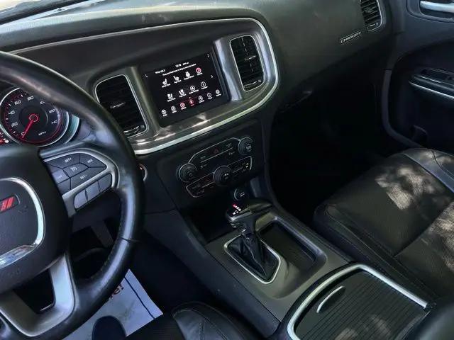2019 Dodge Charger SXT RWD