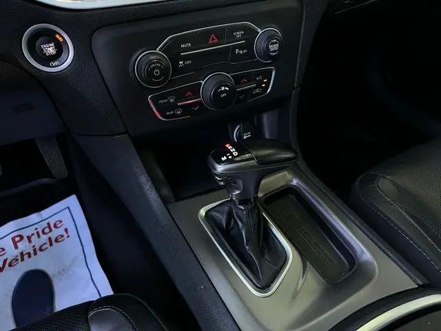 2019 Dodge Charger SXT RWD