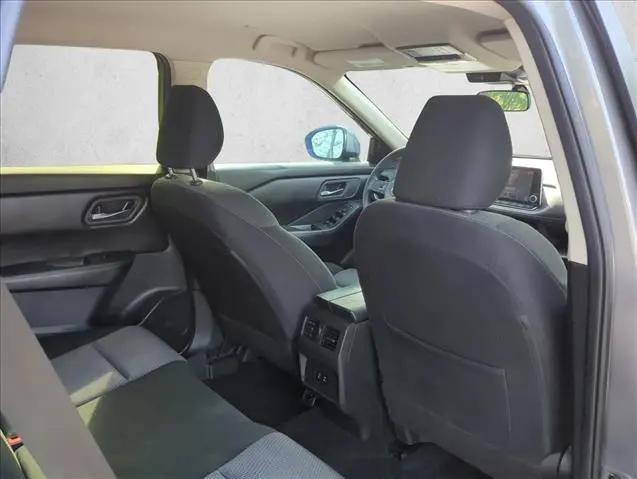 2024 Nissan Rogue SV FWD