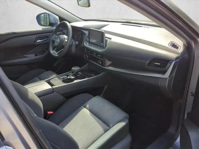 2024 Nissan Rogue SV FWD